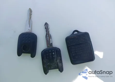 2009 Mercury Grand Marquis Ls (Fleet Only) from USA, damaged, VIN 2MEHM75V99X634263